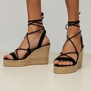 Castañer Berta espadrille wedge sandals size 39 US8